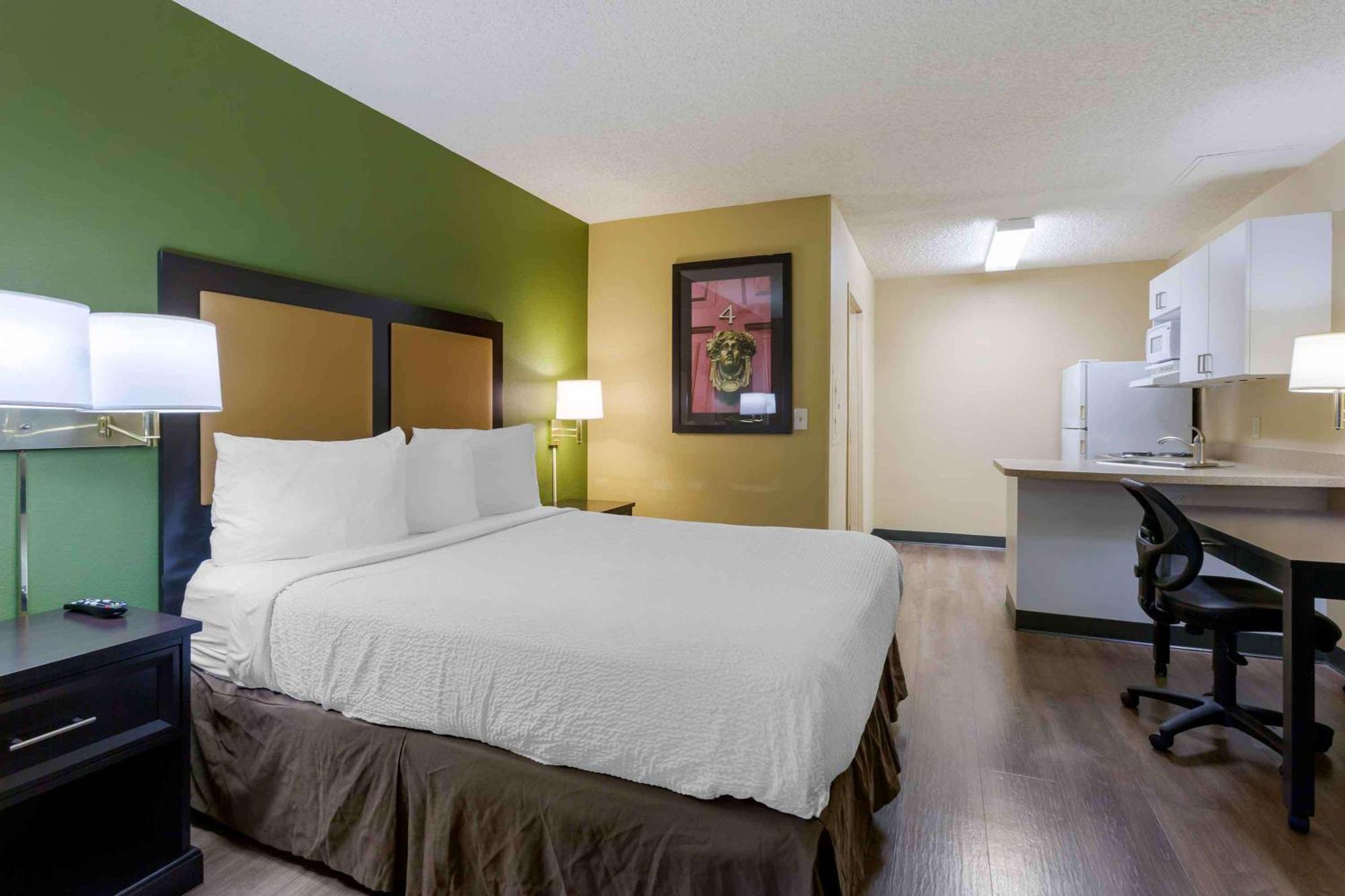 Extended Stay America Select Suites - Phoenix - Scottsdale - North Exterior photo